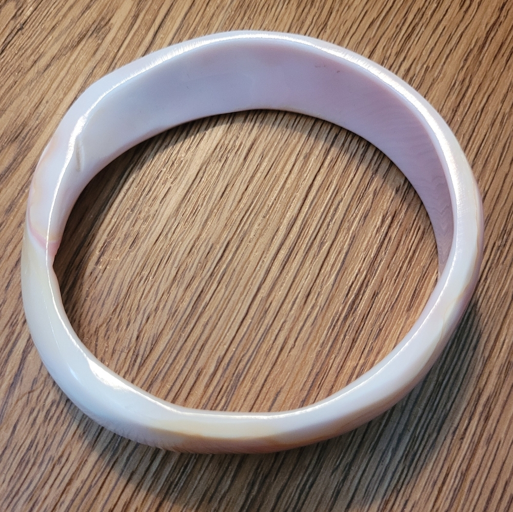 SOLD LOCALLY shell slice Conch bangle beach Tiki tropical bracelet